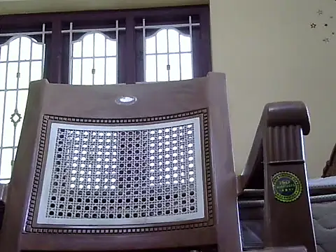 reegan889 online show from February 9, 2026, 5:33 am