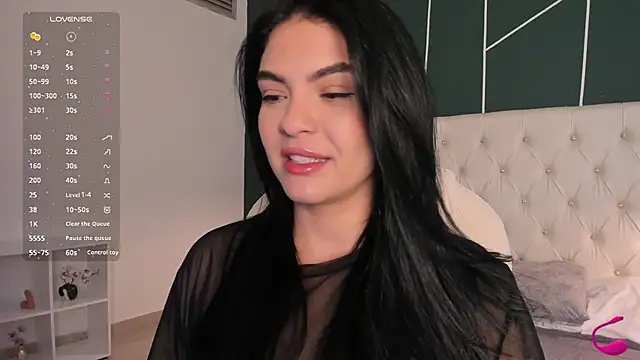 Veronicalanx1 online show from October 15, 2025, 12:16 pm