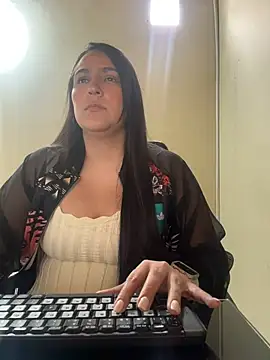 kendall 52 online show from March 21, 2026, 3:04 pm