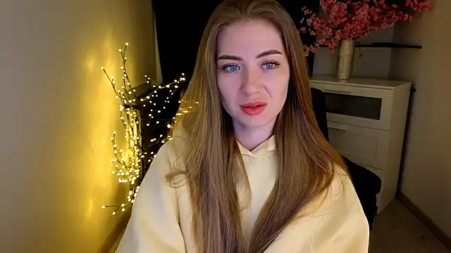 Adelyna Bird online show from April 14, 2026, 6:52 am