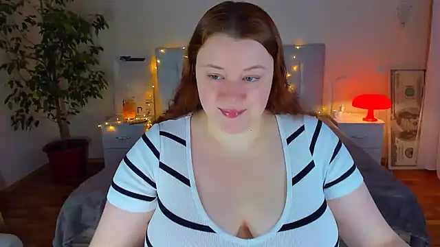 PolinaSalvatore online show from February 28, 2026, 2:29 pm