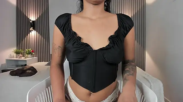 Zafiiraa online show from July 12, 2026, 3:41 am