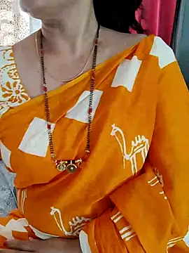 Snapshot of Indian_desi_wife chatting on January 12, 2025, 6:06 am Indian desi wife online show from January 12, 2025, 6:06 am