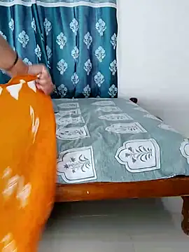 Snapshot of Indian_desi_wife chatting on October 3, 2025, 2:08 am Indian desi wife online show from October 3, 2025, 2:08 am