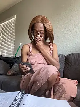 sweetsexiecool7 online show from October 9, 2025, 7:01 pm