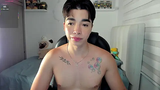 santy7v7 online show from February 4, 2026, 1:17 pm