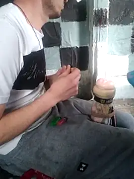 Snapshot of Wero4200 chatting on April 2, 2026, 7:44 pm Wero4200 online show from April 2, 2026, 7:44 pm