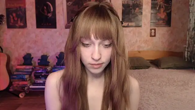 Friendly Ellie online show from April 2, 2026, 10:51 pm