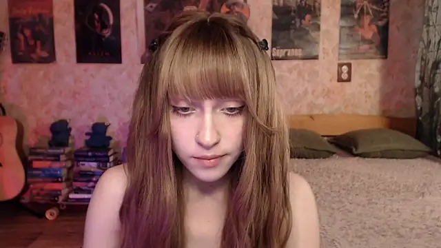 Friendly Ellie online show from June 2, 2026, 12:34 am