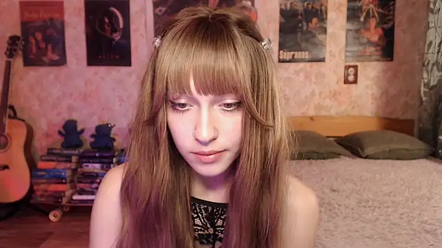 Friendly Ellie online show from July 14, 2026, 12:24 am