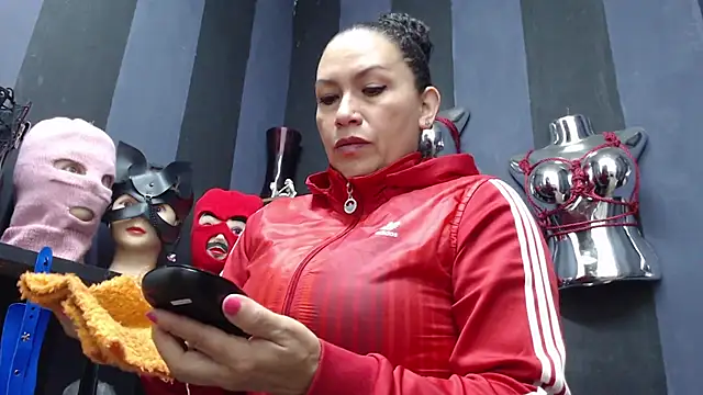 ADELHEY RAN online show from December 18, 2024, 12:40 pm