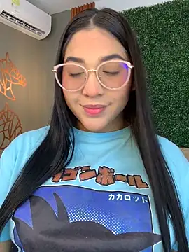 Amandanauty online show from December 10, 2024, 9:11 pm