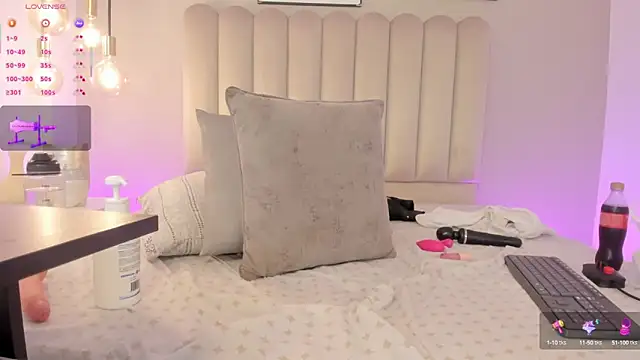 Snapshot of dulcepatersson1_ chatting on March 22, 2025, 5:28 am dulcepatersson1 online show from March 22, 2025, 5:28 am