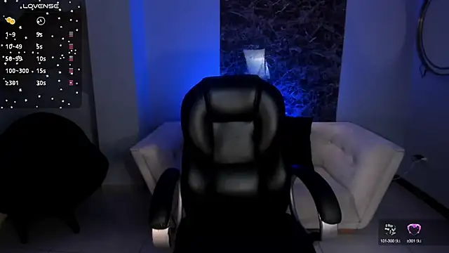 NickyLawson online show from February 3, 2025, 12:47 pm