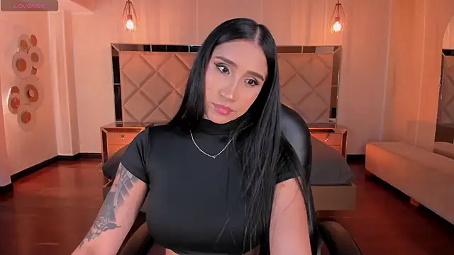 NickyLawson online show from April 18, 2026, 4:38 am