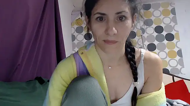 sexyevalove online show from December 21, 2025, 2:51 am