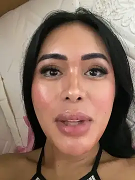 Snapshot of HeavenlyStar chatting on December 15, 2024, 8:47 pm HeavenlyStar online show from December 15, 2024, 8:47 pm