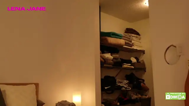 Snapshot of Lenajane__xx chatting on March 3, 2025, 2:58 am Lenajane xx online show from March 3, 2025, 2:58 am