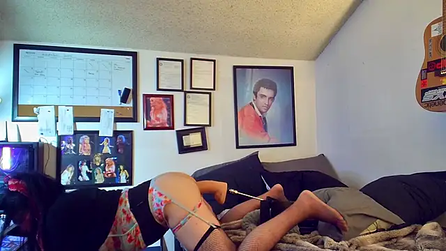 DoMeDoggyDiana online show from December 30, 2024, 10:43 am