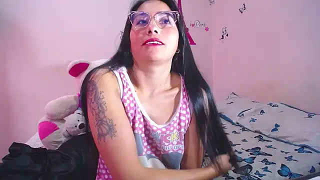 hanna girl21 online show from February 19, 2026, 12:01 pm