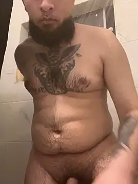 Snapshot of cnasty5621333 chatting on March 11, 2026, 4:29 am cnasty5621333 online show from March 11, 2026, 4:29 am