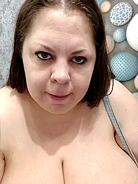 Snapshot of Ginabig chatting on February 24, 2026, 7:06 am Ginabig online show from February 24, 2026, 7:06 am