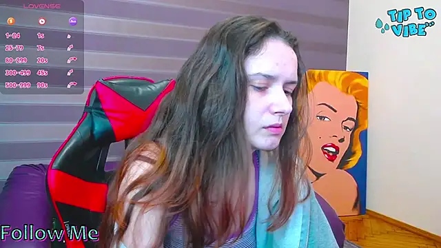 iris nikhols online show from November 24, 2025, 12:43 am