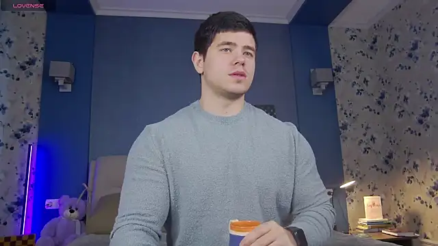 Arilas  online show from December 5, 2024, 8:00 am