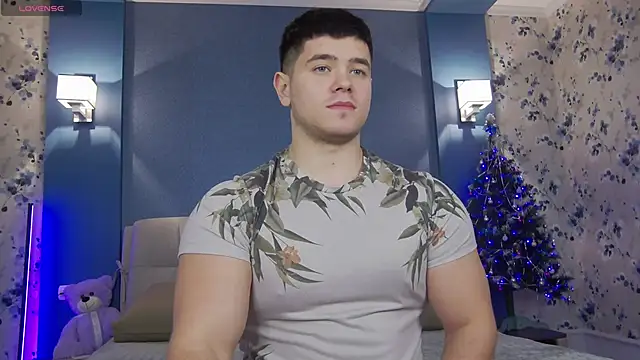 Arilas  online show from December 15, 2024, 5:42 pm