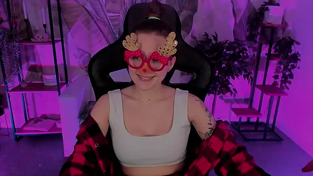 Snapshot of JennyDens chatting on December 27, 2024, 9:39 am JennyDens online show from December 27, 2024, 9:39 am