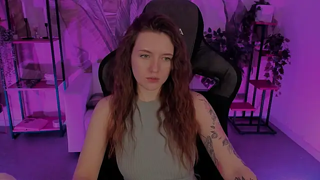 Snapshot of JennyDens chatting on March 6, 2025, 5:46 am JennyDens online show from March 6, 2025, 5:46 am