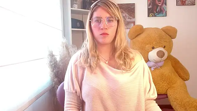 Snapshot of thamarajane chatting on January 14, 2025, 8:15 pm thamarajane online show from January 14, 2025, 8:15 pm