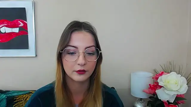 NatalieSexy online show from February 3, 2025, 7:18 am