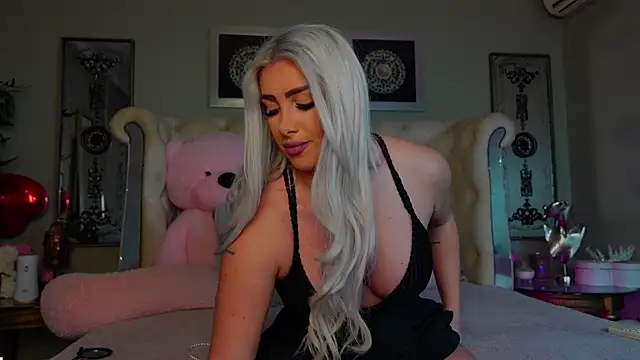 Squirt Tanya online show from February 15, 2025, 11:25 pm