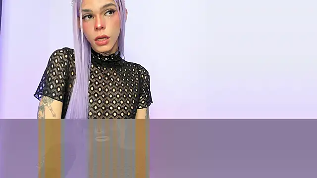 Varya Ferreira online show from November 7, 2025, 2:00 am