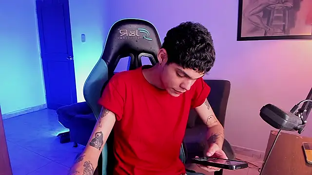 Varya Ferreira online show from February 8, 2026, 5:11 am