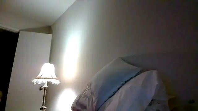 Jbblair01 online show from April 22, 2026, 8:28 am