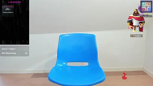 HornyNalia online show from September 14, 2025, 1:32 pm