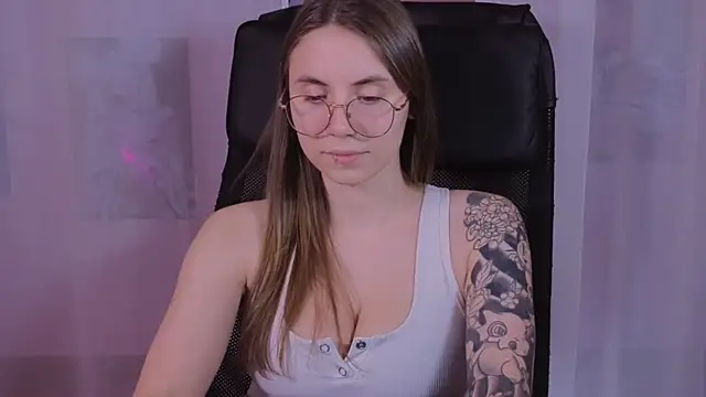  AnnaStark  online show from March 8, 2025, 2:23 am