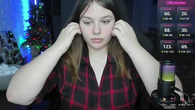 XNirvanaX online show from January 5, 2025, 3:43 am