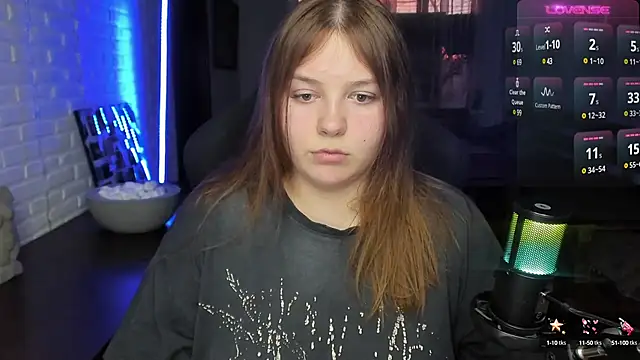 XNirvanaX online show from March 6, 2025, 3:57 am