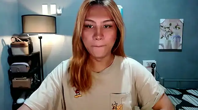 luxxy grand online show from January 5, 2025, 10:40 pm