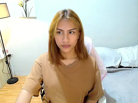 luxxy grand online show from July 9, 2026, 6:17 am