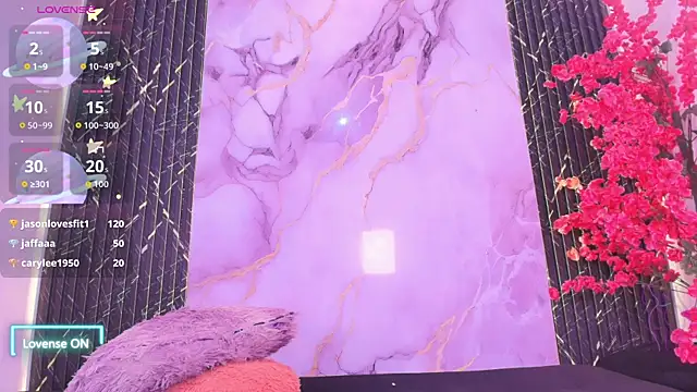 Snapshot of Hanna_Evaanss chatting on October 29, 2025, 9:49 pm Hanna Evaanss online show from October 29, 2025, 9:49 pm