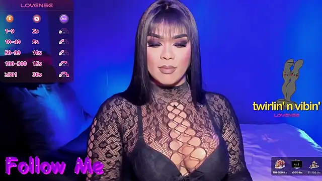 Snapshot of VictoriaEliz chatting on November 29, 2025, 10:57 pm VictoriaEliz online show from November 29, 2025, 10:57 pm