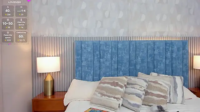 Snapshot of Sammy_Fit_ chatting on October 6, 2025, 12:24 pm Sammy Fit online show from October 6, 2025, 12:24 pm