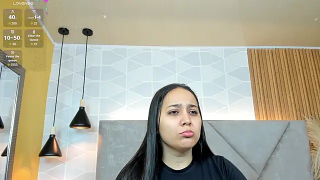 Snapshot of Sammy_Fit_ chatting on November 10, 2025, 12:37 pm Sammy Fit online show from November 10, 2025, 12:37 pm