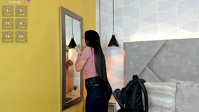 Snapshot of Sammy_Fit_ chatting on December 20, 2025, 12:34 pm Sammy Fit online show from December 20, 2025, 12:34 pm