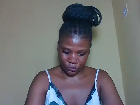 Snapshot of Sweetbaby004 chatting on July 16, 2026, 1:55 am Sweetbaby004 online show from July 16, 2026, 1:55 am