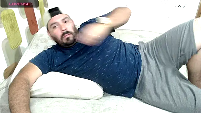 lucasprloco online show from February 7, 2025, 6:56 pm